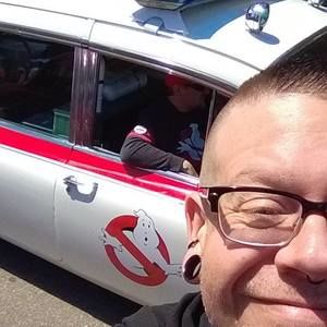 Meet your Posher, James